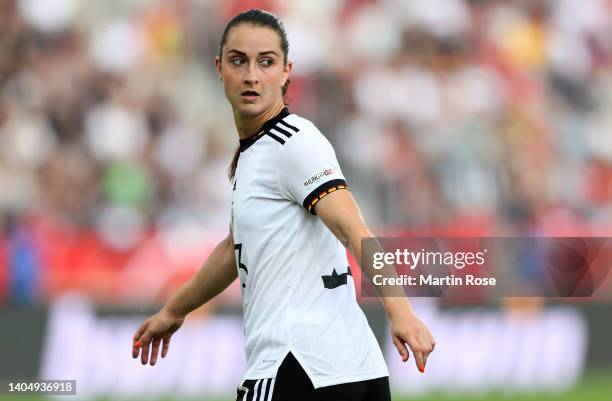 Sara Däbritz of Germany gestures during the international friendly match between Germany Women's and Switzerlands Women's at Steigerwaldstadion on...