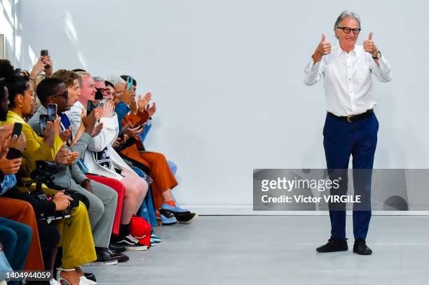 Fashion designer Paul Smith walks the runway during the Paul Smith Ready to Wear Spring/Summer 2023 fashion show as part of the Paris Men Fashion...