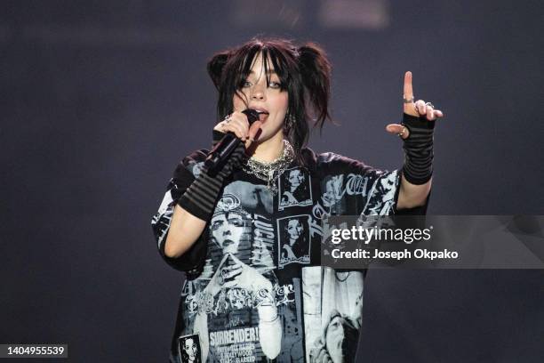 Billie Eilish performs on the Pyramid Stage during day three of Glastonbury Festival at Worthy Farm, Pilton on June 24, 2022 in Glastonbury, England.