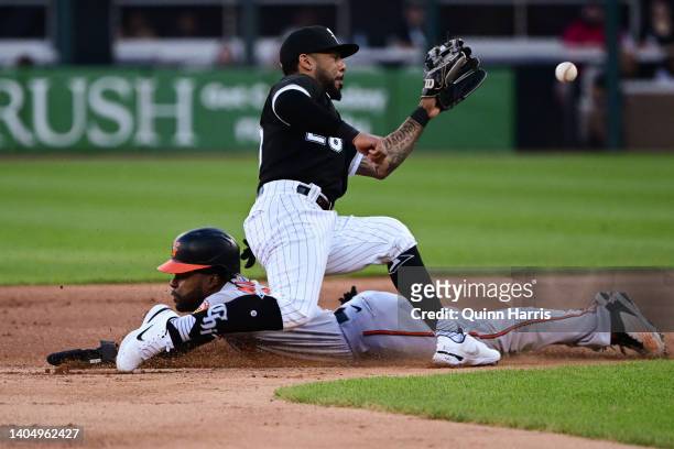 Cedric Mullins of the Baltimore Orioles steals second base in the first inning against Leury Garcia of the Chicago White Sox at Guaranteed Rate Field...