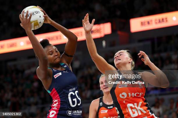 Mwai Kumwenda of the Vixens competes for the ball against Matilda McDonell of the Giants during the Super Netball Preliminary Final match between...