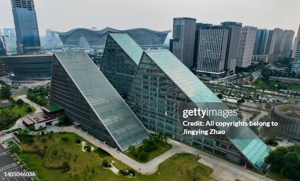 3 Triangle Building Triangular Building Photos and Premium High Res Pictures - Getty Images