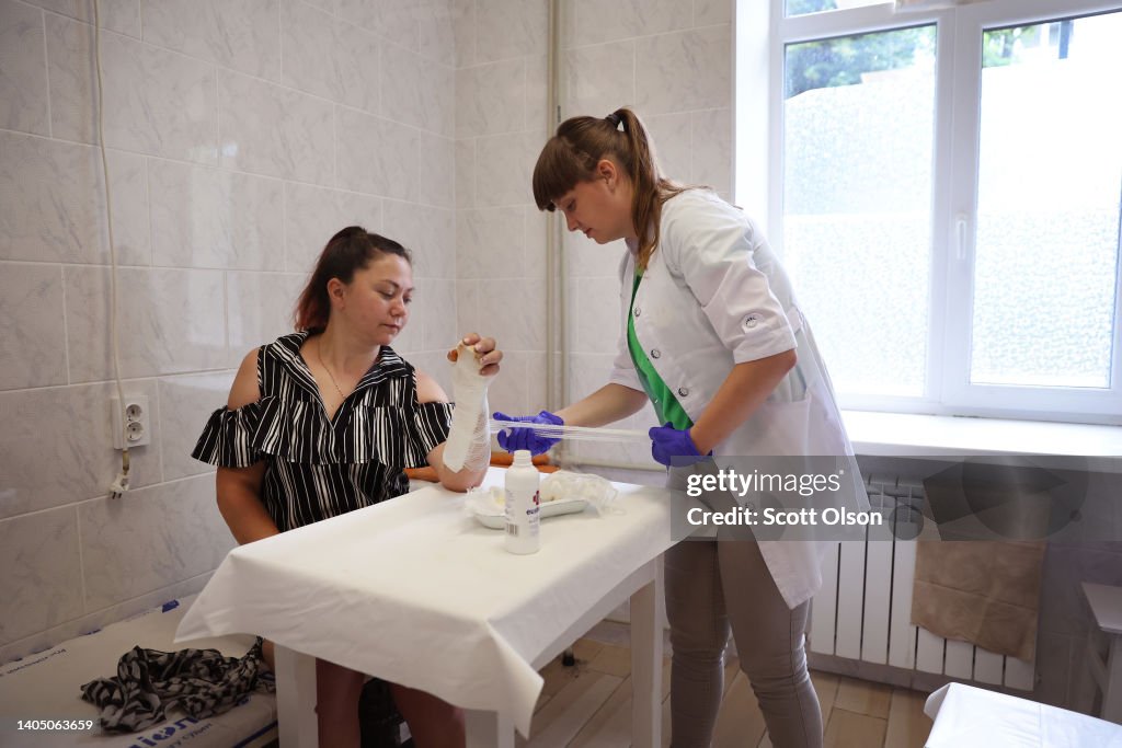 Sloviansk Hospital Treats War Wounded As Russia Closes In On Key Donbas Cities