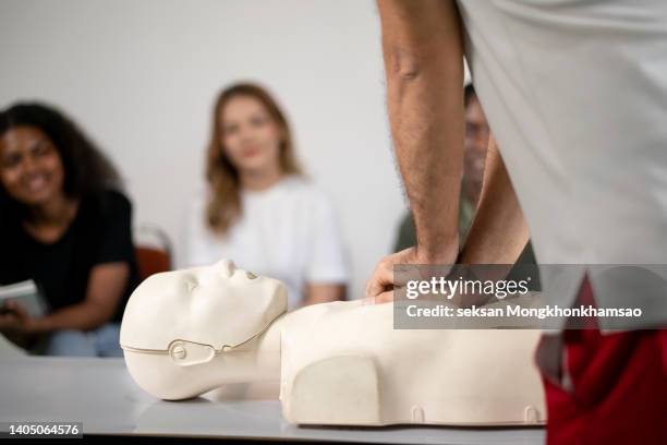 first aid training - cpr stock pictures, royalty-free photos & images