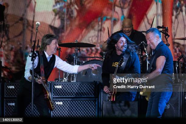Paul McCartney, Dave Grohl and Bruce Springsteen perform on The Pyramid Stage during day four of Glastonbury Festival at Worthy Farm, Pilton on June...