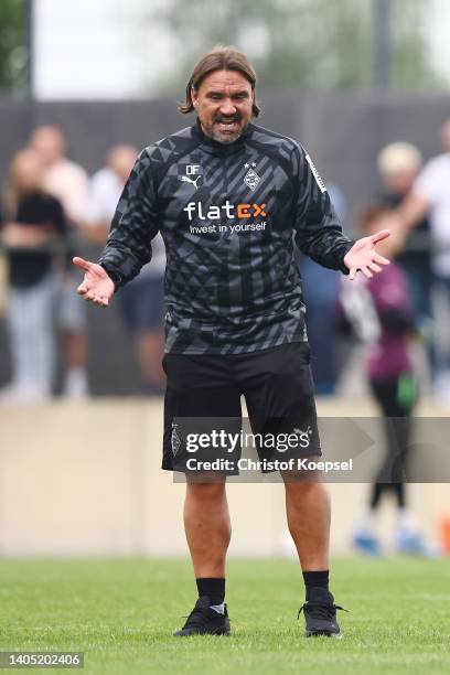 Head coach Daniel Farke reacts during the training session at Fohlenstadion on June 26, 2022 in Moenchengladbach, Germany. Borussia Mönchengladbach...