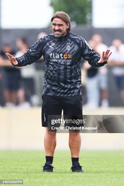 Head coach Daniel Farke reacts during the training session at Fohlenstadion on June 26, 2022 in Moenchengladbach, Germany. Borussia Mönchengladbach...