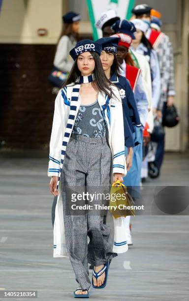 Model walks the runway during the Kenzo Menswear Spring Summer 2023 show as part of Paris Fashion Week on June 26, 2022 in Paris, France.