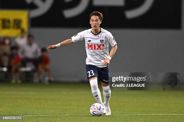 Ryoma WATANABE of F.C.Tokyo in action during the J.LEAGUE Meiji Yasuda J1 18th Sec. Match between Sagan Tosu and F.C.Tokyo at EKIMAE REAL ESTATE...