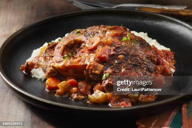osso buco with beef beef shanks - chuck stock pictures, royalty-free photos & images