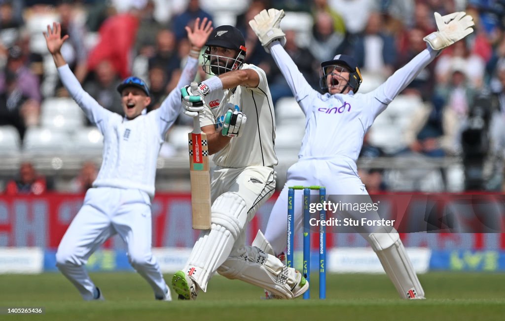 England v New Zealand - Third LV= Insurance Test Match: Day Four