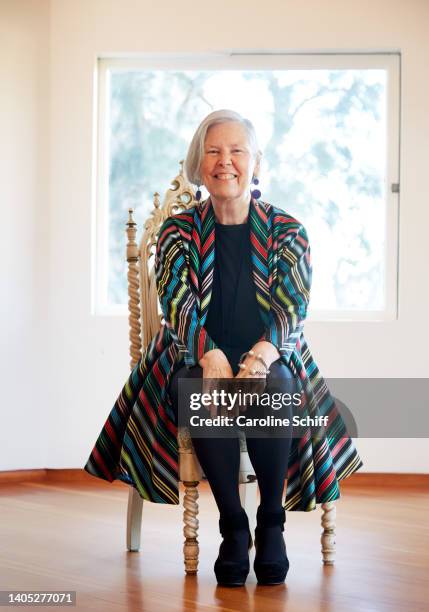 portrait of a senior woman, sitting - grey hair cool woman stock-fotos und bilder