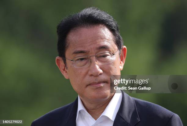 Japanese Prime Minister Fumio Kishida listens to other G7 leaders speaking at the „Global Infrastructure“ side event during the G7 summit at Schloss...