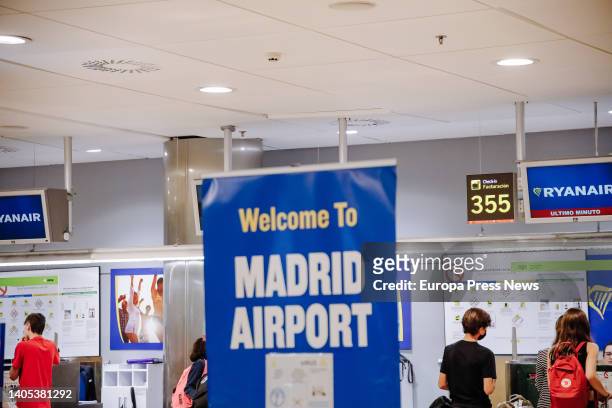 Several passengers in the check-in queue at the Ryanair check-in counters at Adolfo Suarez Madrid- Barajas Airport, during the fourth day of strike...