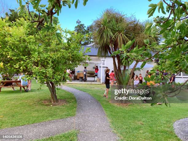 the park view, tākaka, new zealand - nelson new zealand stock pictures, royalty-free photos & images