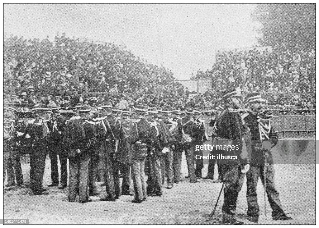 Photo ancienne : Gendarmerie de Deuil, course des taureaux
