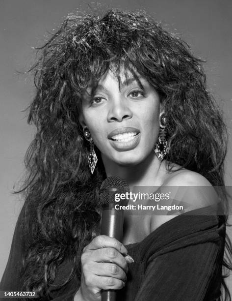 Singer Donna Summer poses for a portrait in 1980 in Los Angeles, California.