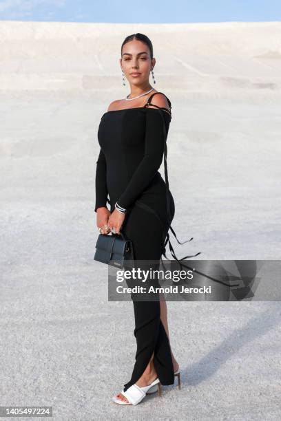 Georgina Rodriguez attends the "Le Papier " Jacquemus' Fashion Show on June 27, 2022 in Arles, France.