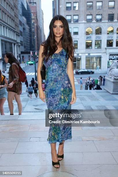 Emily Ratajkowski attends Marc Jacobs Fall 2022 at the New York Public Library on June 27, 2022 in New York City.