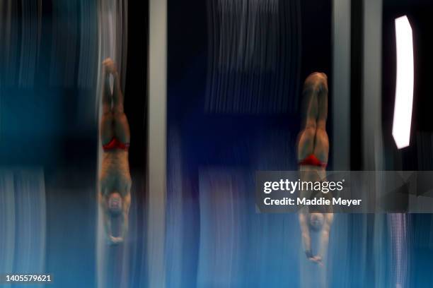 Zachary Cooper and Maxwell Flory of Team United States compete in the Men's Synchronized 10m Platform Preliminaries on day three of the Budapest 2022...