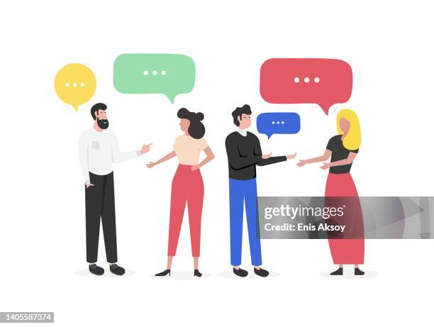 diskussion in einer gruppe von personen in sozialen netzwerken - dialogue stock-grafiken, -clipart, -cartoons und -symbole