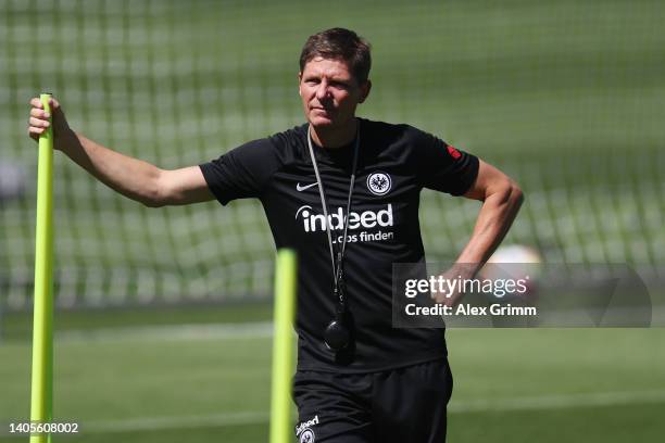 Oliver Glasner, Head coach of Eintracht Frankfurt gives their team instructions during a training session ahead of the Mario Götze presentation as a...