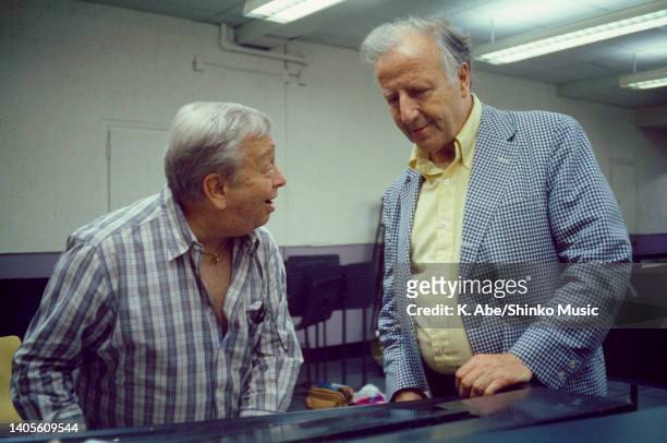 Mel Torme & George Shearing talk together, unknown, circa 1970s.