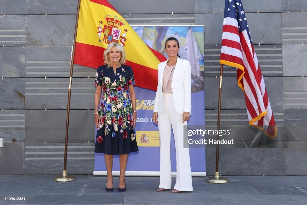 Queen Letizia and First Lady Jill Biden Visit Refugees Center