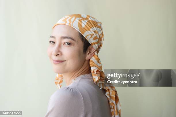 portrait of beautiful cancer patient in asia - cancer portrait bildbanksfoton och bilder