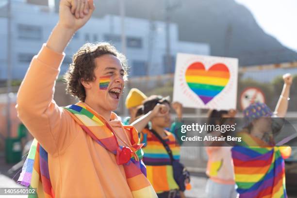 teenage gender rights protestor - parad bildbanksfoton och bilder