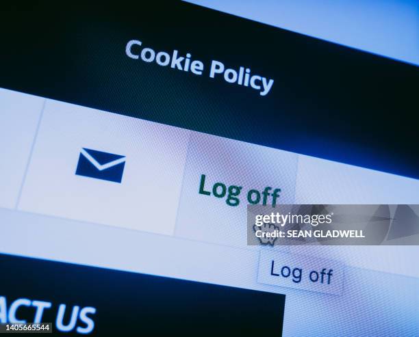 close up log off - access icon stock pictures, royalty-free photos & images