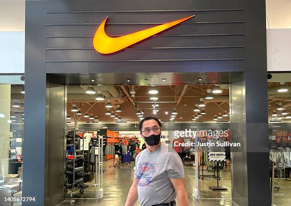 86 Nike Factory Store Photos and Premium High Res Pictures - Getty Images