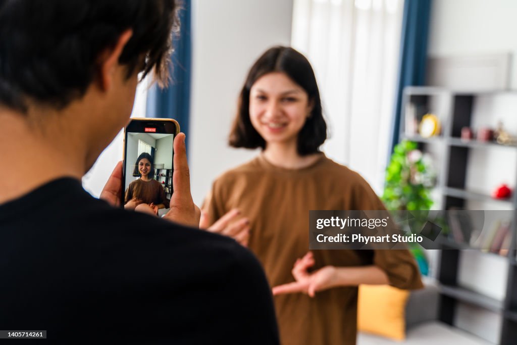 Teenager Vlogging