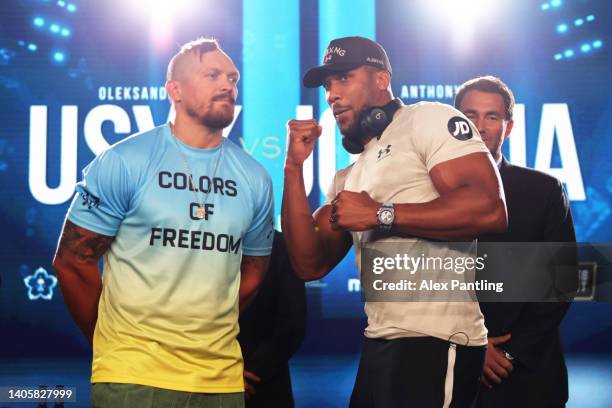 Oleksandr Usyk and Anthony Joshua face off during the Oleksandr Usyk v Anthony Joshua 2 Press Conference on June 29, 2022 in London, England.