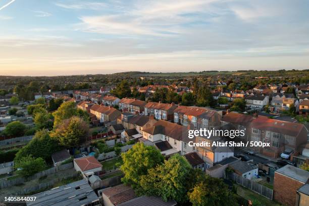 beautiful sunset time over the houses of england,luton,united kingdom,uk - bedfordshire stock pictures, royalty-free photos & images