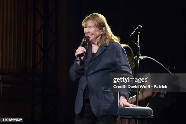 Jane Birkin performs during Fnac Live at Hotel de Ville on June 29, 2022 in Paris, France.