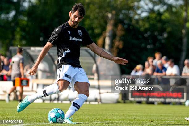 Nelson Miguel Castro Oliveira of PAOK Saloniki prior to the Friendly match between Go Ahead Eagles and PAOK Saloniki at Sportcomplex Woldermarck on...