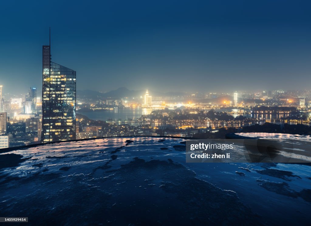 Observation deck in the bustling city