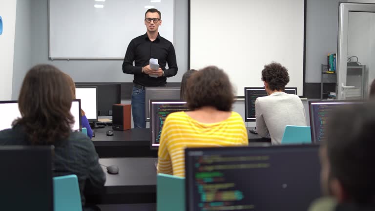 Programming Presentation Videos and HD Footage - Getty Images