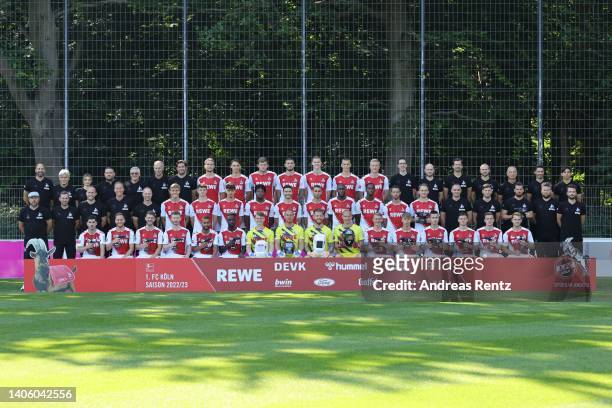Players and Team members of 1. FC Köln, front row Dimitris Limnios, Benno Schmitz, Jan Thielmann, Florian Kainz, Linton Maina, Kingsley Schindler,...