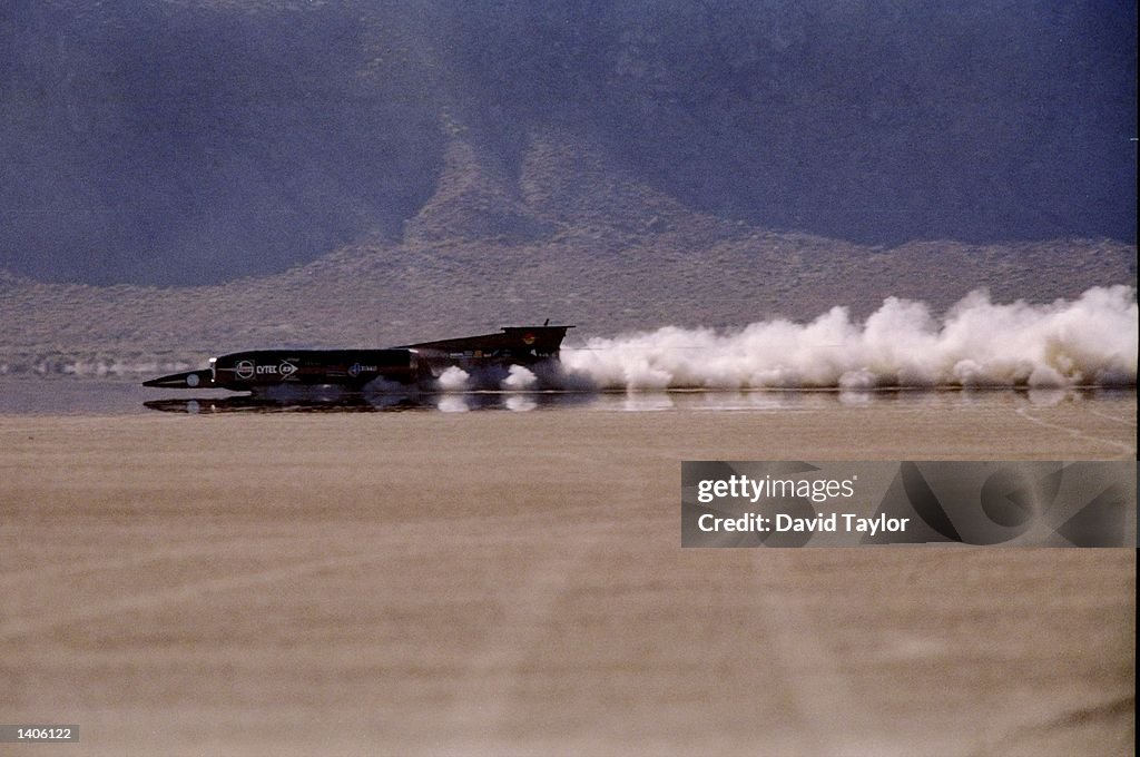 Land Speed Races The Thrust SSC Land Speed Racer races down the Nevada desert floor ...
