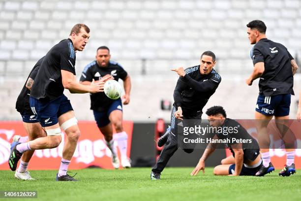 Aaron Smith runs through drills during the New Zealand All Blacks Captain's Run at Eden Park on July 01, 2022 in Auckland, New Zealand.
