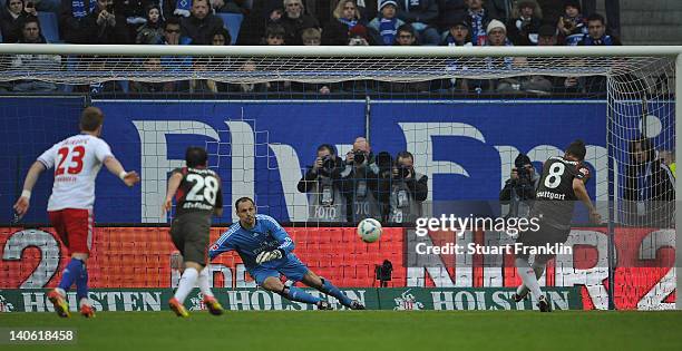 Zdravko Kuzmanovic of Stuttgart scores the second penalty during the Bundsliga match between Hamburger SV and VfB Stuttgart at Imtech Arena on March...