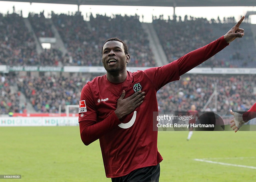 Hannover 96 v FC Augsburg - Bundesliga