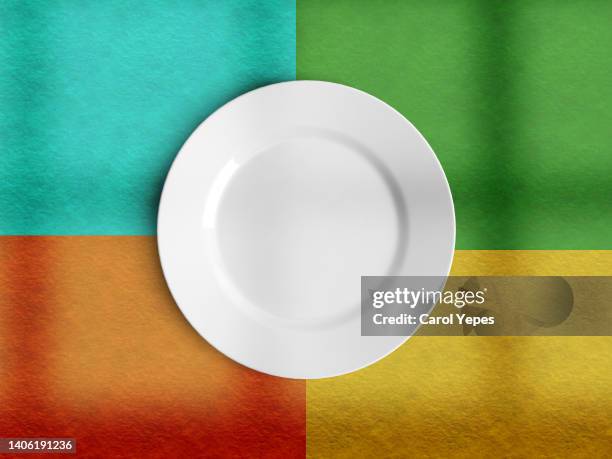 empty ceramic plate  in colorful background top view - heritage round one imagens e fotografias de stock