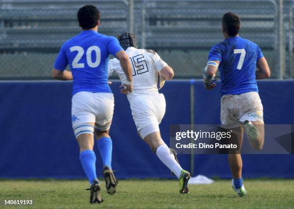 Ben Ransom of England U20 scores a breakaway try during the RBS under ...
