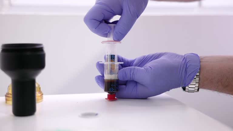 Laboratory Injection 76 Knee Injection Stock Videos, Footage, & 4K Video Clips - Getty Images