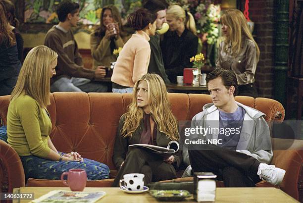 The One With The Engagement Picture" -- Episode 5 -- Aired 11/2/2000 -- Pictured : Lisa Kudrow as Phoebe Buffay, Jennifer Aniston as Rachel Green,...