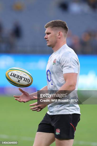 Owen Farrell of England warms up before game one of the international test match series between the Australian Wallabies and England at Optus Stadium...