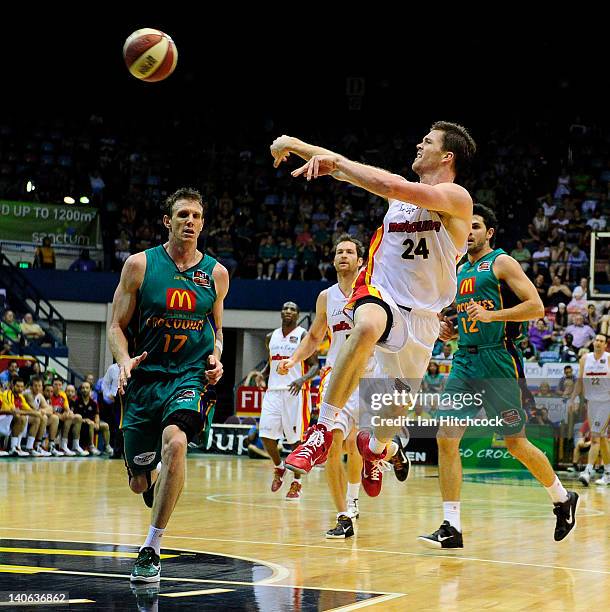 Lucas Walker Nbl Photos and Premium High Res Pictures Getty Images